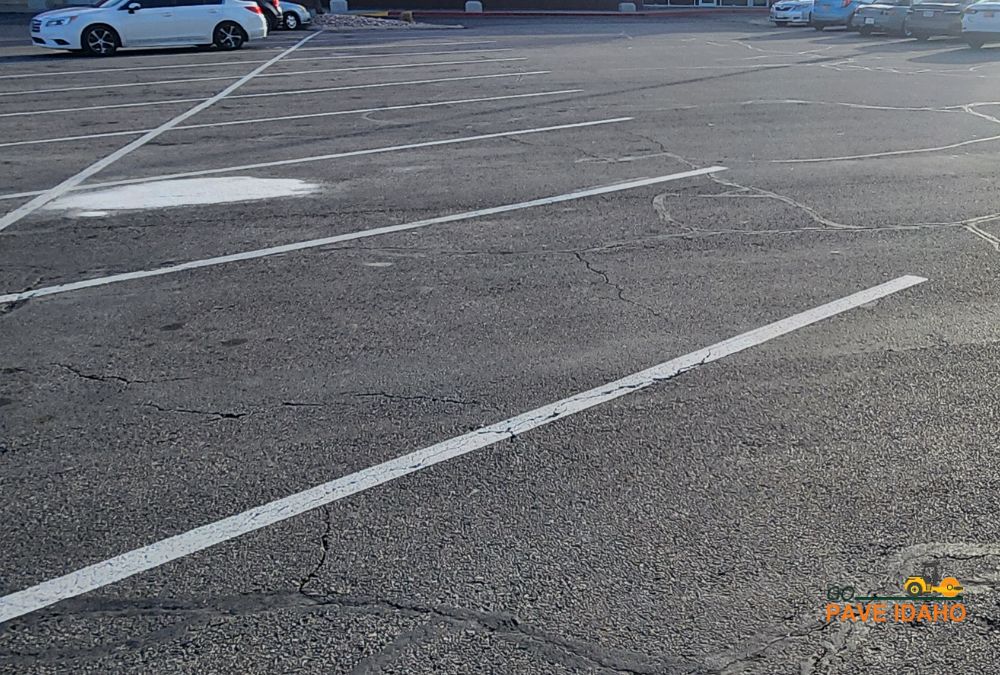 Oil and Environmental Factors That Damage Asphalt for Idaho